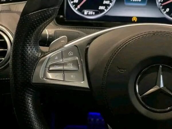 Mercedes-Benz S500 Coupe – Image 13
