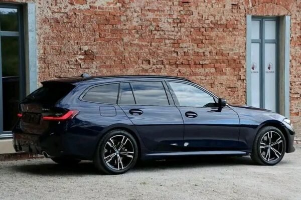 BMW 330e xDrive – Image 33