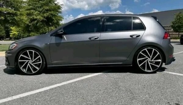 Volkswagen Golf R – Image 5