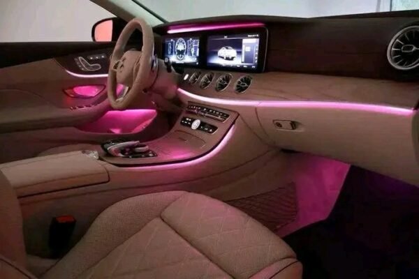 Mercedes-Benz E-Class – Image 7