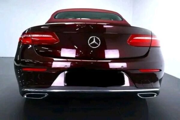 Mercedes-Benz E-Class – Image 15