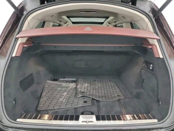 Mercedes-Benz GLS 600 4MATIC – Image 14