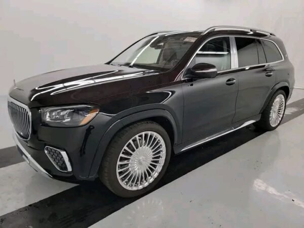 Mercedes-Benz GLS 600 4MATIC – Image 11