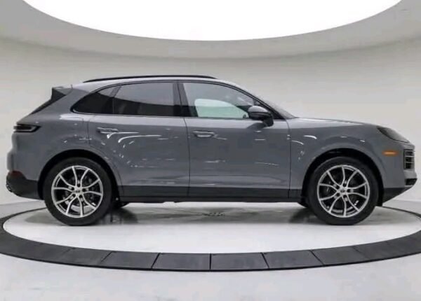 Porsche Cayenne – Image 8
