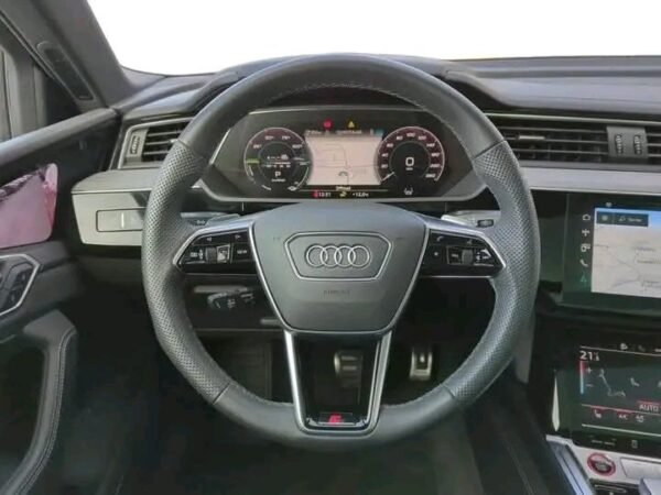 Audi SQ8 e-tron Sportback – Image 12