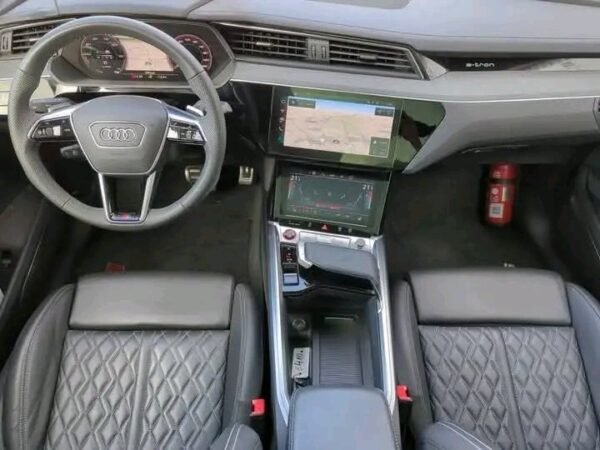 Audi SQ8 e-tron Sportback – Image 6