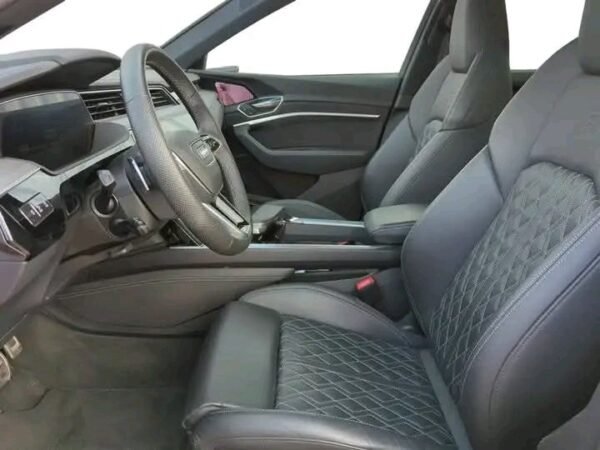 Audi SQ8 e-tron Sportback – Image 8