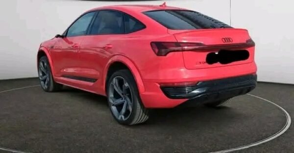 Audi SQ8 e-tron Sportback – Image 4