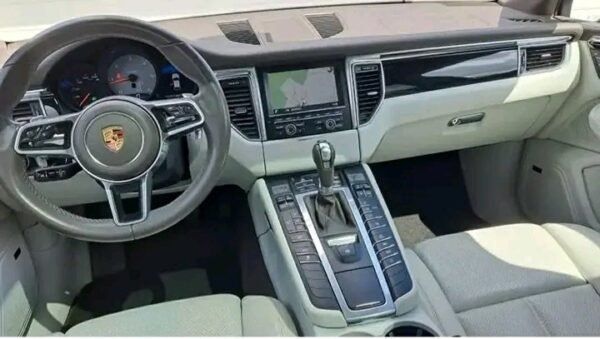 Porsche Macan S Diesel – Image 7