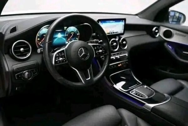Mercedes-Benz GLC 220 – Image 8