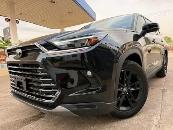 TOYOTA HIGHLANDER – Image 11