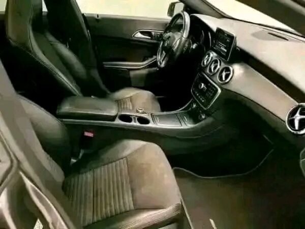 MERCEDES CLA Mercedes-Benz – Image 7