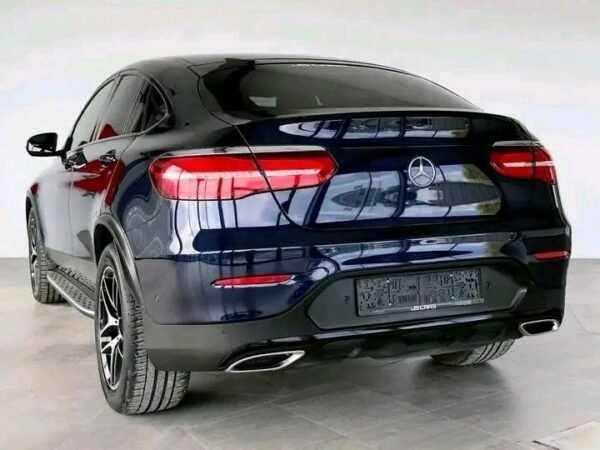 Mercedes-Benz GLC 220 – Image 13