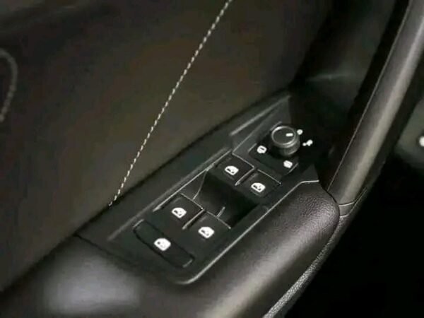 Volkswagen TIGUAN – Image 15