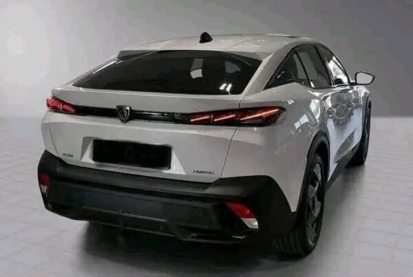 Peugeot 408 GT – Image 2