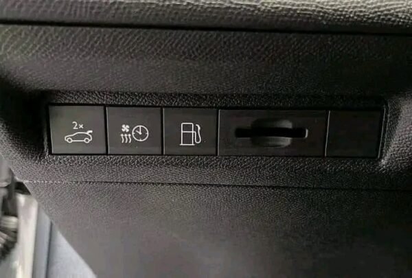 Peugeot 408 GT – Image 11