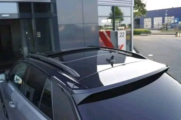 VOLKSWAGEN T-ROC – Image 31