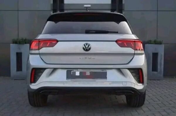VOLKSWAGEN T-ROC – Image 11