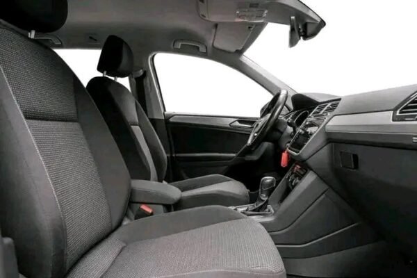 Volkswagen Tiguan – Image 20
