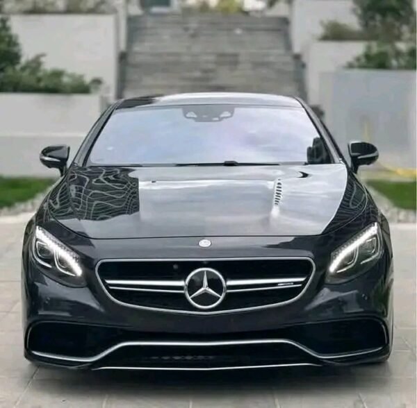 Mercedes-Benz E-Class 220d