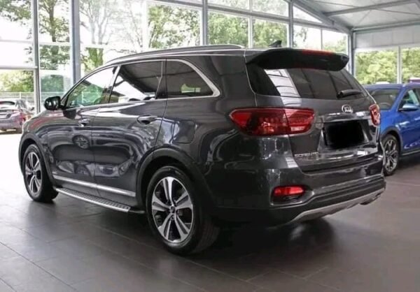 Kia Sorento – Image 4