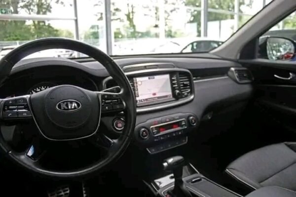 Kia Sorento – Image 23