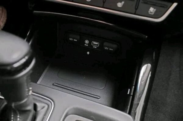 Kia Sorento – Image 15