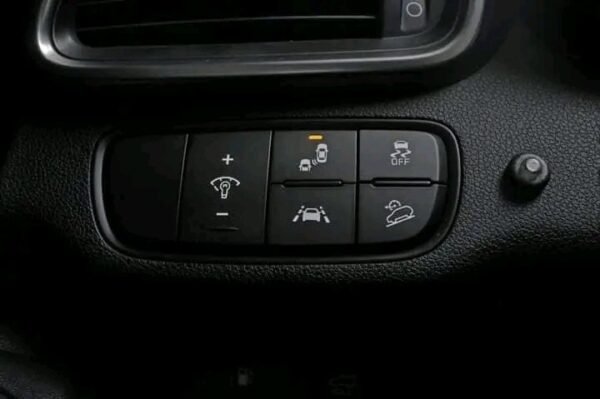 Kia Sorento – Image 13