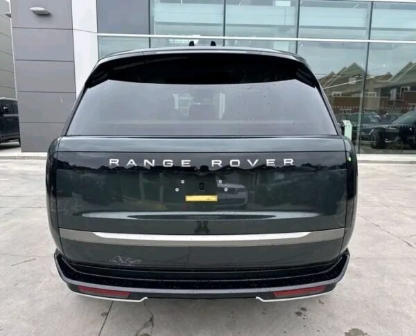 Land Rover Vogue 2025 – Image 6