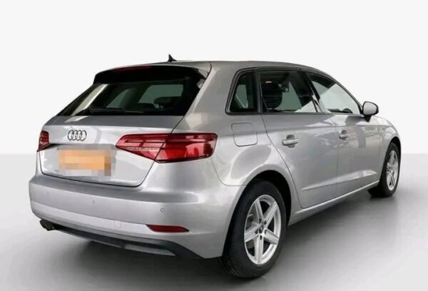 AUDI A3 35 Sportback – Image 2