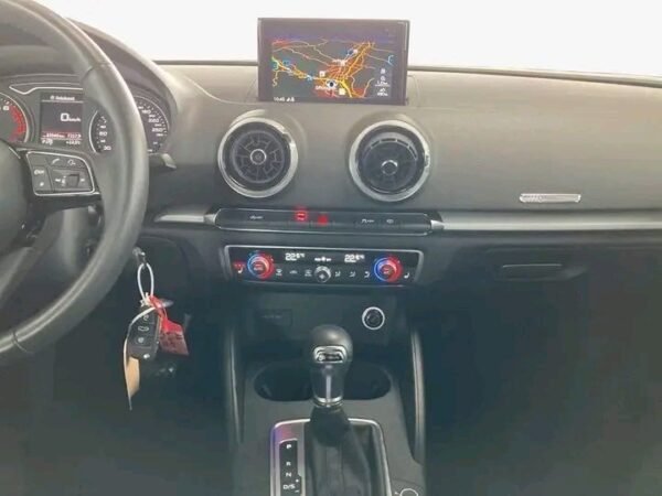 AUDI A3 35 Sportback – Image 15