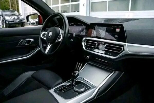BMW 3 Series – Image 9
