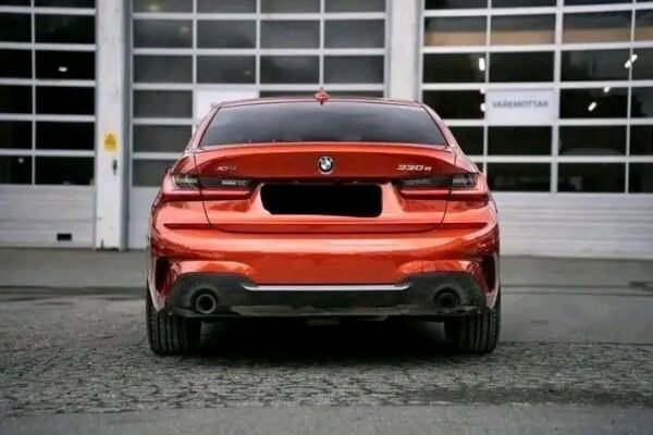 BMW 3 Series – Image 4