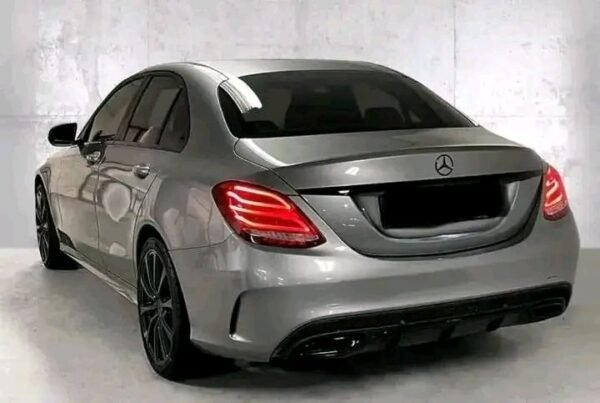 Mercedes-Benz C-Class – Image 15