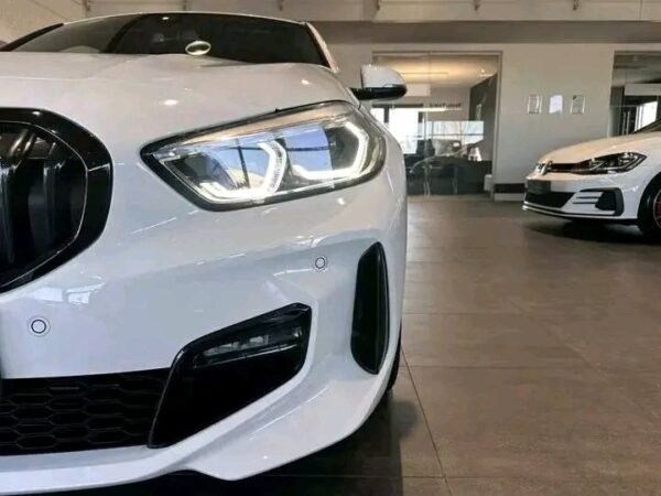 BMW 118 d M-SPORT – Image 11
