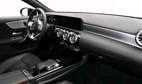 Mercedes-Benz A-Class - Image 11