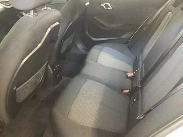 BMW 118i - Image 7