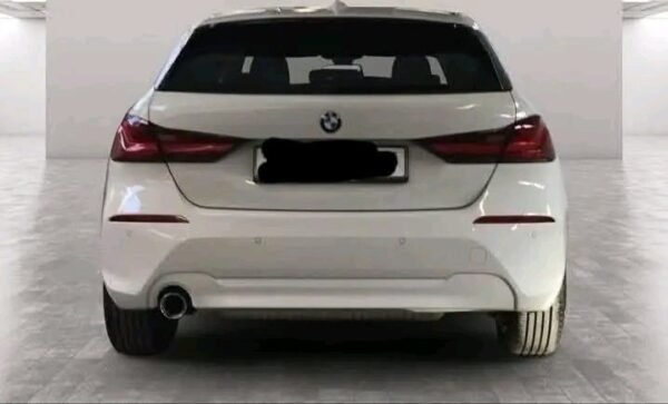 BMW 118i - Image 11