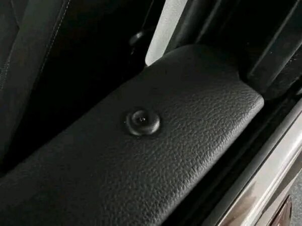 Volkswagen Tiguan – Image 27