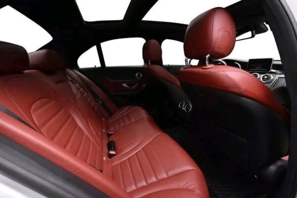 Mercedes-Benz C-Class – Image 23