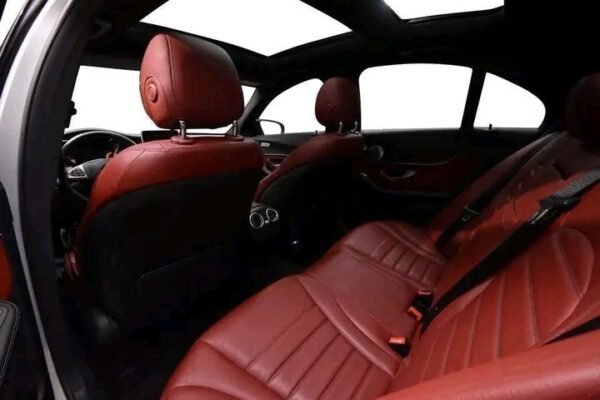 Mercedes-Benz C-Class – Image 3