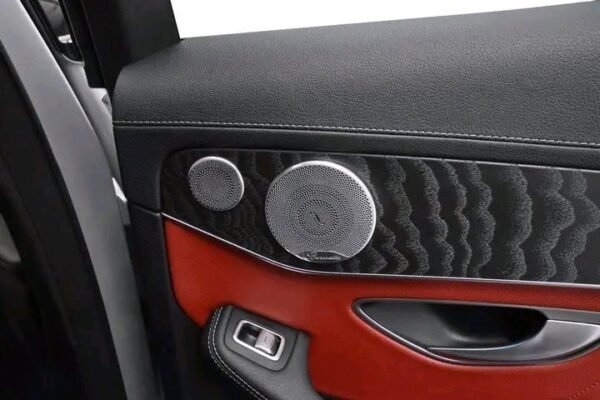 Mercedes-Benz C-Class – Image 26