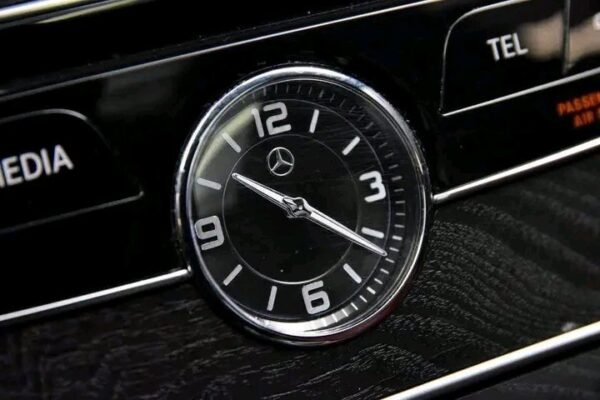 Mercedes-Benz C-Class – Image 7