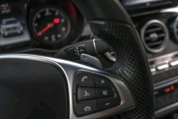 Mercedes-Benz GLC – Image 10