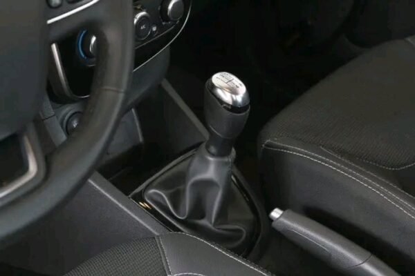 Renault Captur – Image 11