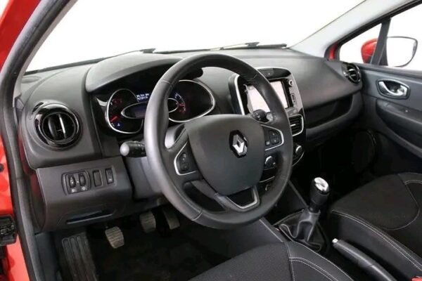 Renault Captur – Image 14