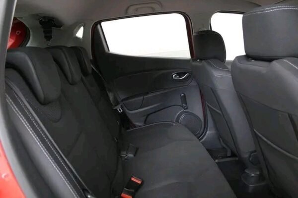 Renault Captur – Image 15