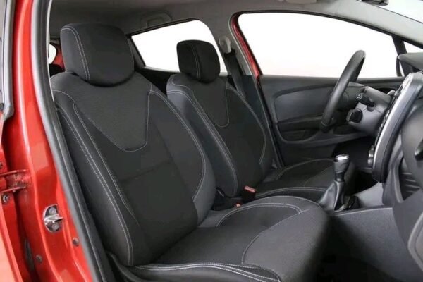 Renault Captur – Image 9