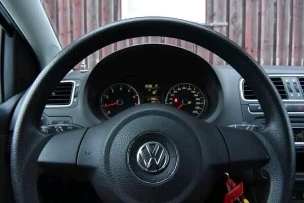 Volkswagen Polo 1.2 TSI – Image 14