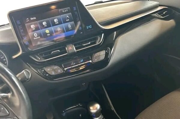 Toyota C-HR – Image 7